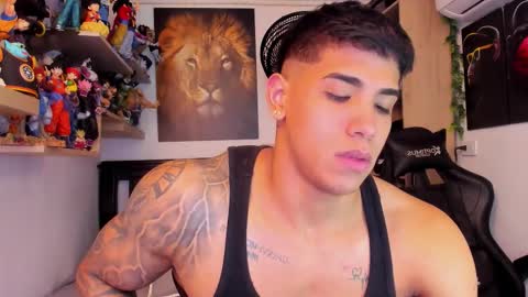 Snapshot of william_dracko9 chatting on 12-01-25, 07:08 Dracko online show from 12-01-25, 07:08