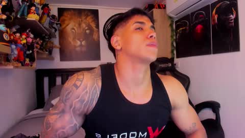 Snapshot of william_dracko9 chatting on 12-15-25, 03:44 Dracko online show from 12-15-25, 03:44