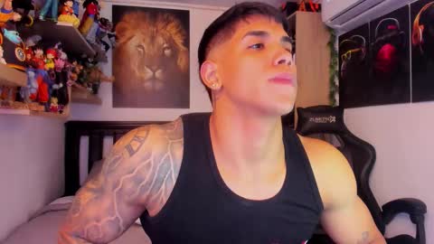 Snapshot of william_dracko9 chatting on 12-18-25, 04:29 Dracko online show from 12-18-25, 04:29