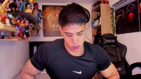 Snapshot of william_dracko9 chatting on 02-25-26, 05:50 Dracko online show from 02-25-26, 05:50