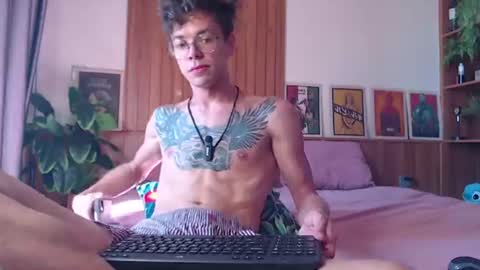 William online show from 06-22-26, 01:40