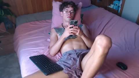 William online show from 06-22-26, 03:25