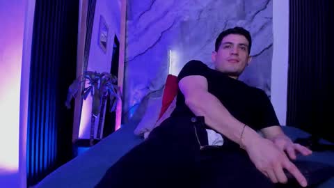 William Steel online show from 11-26-25, 05:08