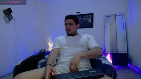 William Steel online show from 05-08-26, 12:54