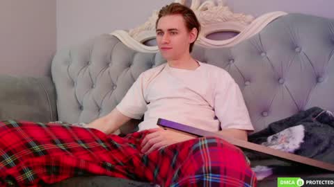 William online show from 04-08-26, 03:39