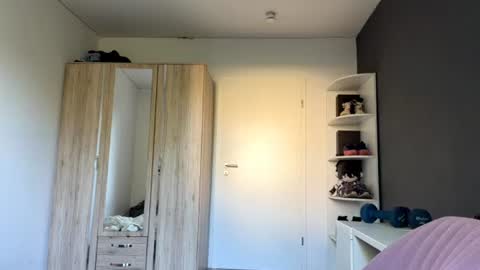 Mari online show from 07-14-26, 07:13