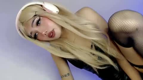 LE XI online show from 11-28-25, 03:47