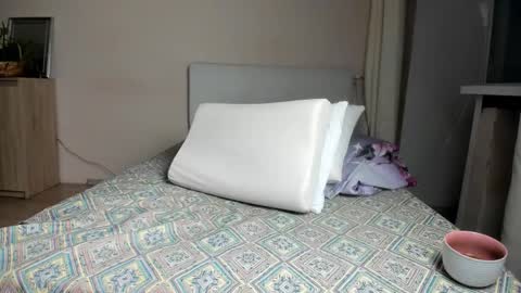 Snapshot of willlytr chatting on 03-14-26, 05:18 Wilhelmina better Willy online show from 03-14-26, 05:18