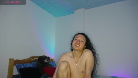 Snapshot of willmonkey chatting on 12-12-24, 09:58 willmonkey online show from 12-12-24, 09:58