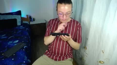 Snapshot of willmonkey chatting on 02-12-26, 04:40 willmonkey online show from 02-12-26, 04:40