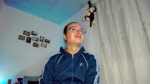 Snapshot of willmonkey chatting on 02-18-26, 02:51 willmonkey online show from 02-18-26, 02:51