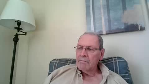 Snapshot of willnedoher chatting on 01-05-25, 03:02 Willhedoher online show from 01-05-25, 03:02