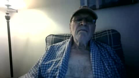 Snapshot of willnedoher chatting on 02-02-25, 09:23 Willhedoher online show from 02-02-25, 09:23
