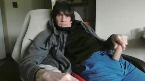 willtie26 online show from 01-16-25, 06:59