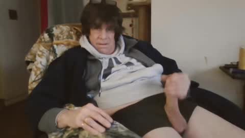 willtie26 online show from 02-15-25, 09:37