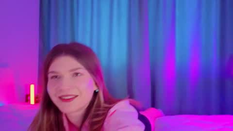 Vicki3 online show from 02-15-26, 09:30