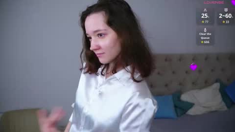 for u Alise online show from 10-19-25, 04:35