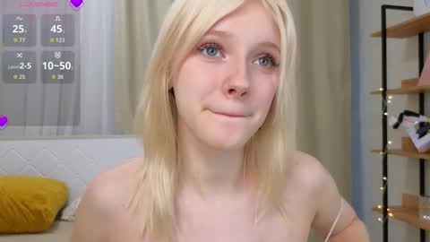 Mary online show from 10-13-25, 01:38