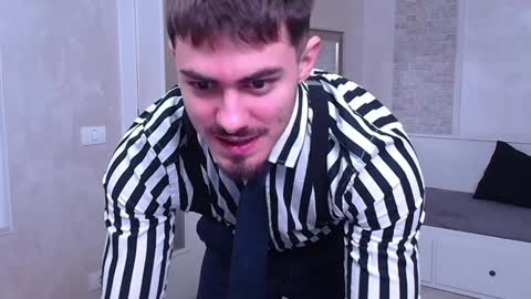 Snapshot of wilsonjules chatting on 01-06-25, 04:13 WilsonJules online show from 01-06-25, 04:13