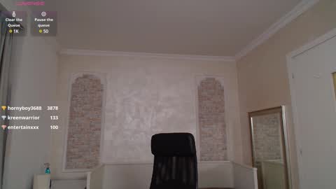 Snapshot of wilsonjules chatting on 01-26-25, 01:52 WilsonJules online show from 01-26-25, 01:52