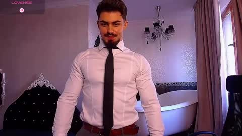 Snapshot of wilsonjules chatting on 09-28-25, 05:46 WilsonJules online show from 09-28-25, 05:46