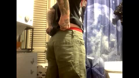 Snapshot of wiltryanything2x chatting on 02-01-25, 09:54 Will online show from 02-01-25, 09:54