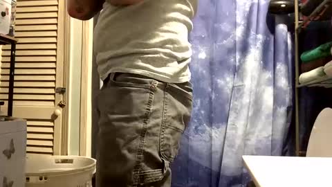 Snapshot of wiltryanything2x chatting on 02-23-25, 09:33 Will online show from 02-23-25, 09:33