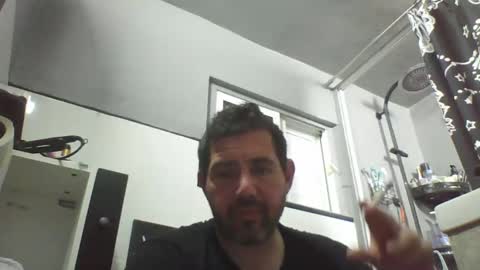 Snapshot of windowpane5 chatting on 12-26-24, 12:46 windowpane online show from 12-26-24, 12:46