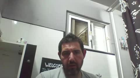 Snapshot of windowpane5 chatting on 12-27-24, 07:57 windowpane online show from 12-27-24, 07:57