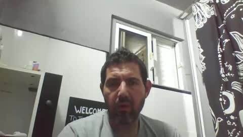 Snapshot of windowpane5 chatting on 12-28-24, 02:22 windowpane online show from 12-28-24, 02:22