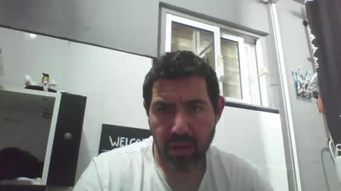 Snapshot of windowpane5 chatting on 01-05-25, 12:31 windowpane online show from 01-05-25, 12:31