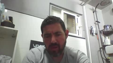 Snapshot of windowpane5 chatting on 02-07-25, 08:42 windowpane online show from 02-07-25, 08:42