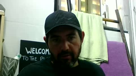 Snapshot of windowpane5 chatting on 11-09-25, 12:36 windowpane online show from 11-09-25, 12:36