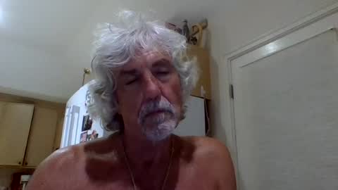 Gundja  Man online show from 08-07-26, 04:47