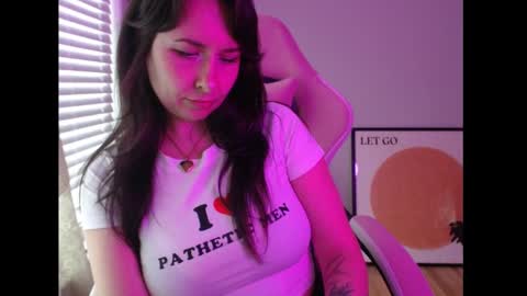 Eevie online show from 09-08-25, 11:48