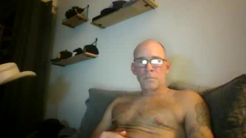 wingnutt765733 online show from 10-24-25, 05:59