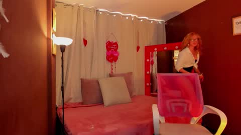 Snapshot of wini_fer chatting on 02-11-26, 01:05 Wini Fer online show from 02-11-26, 01:05