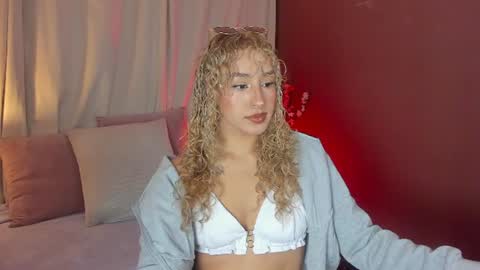 Wini Fer online show from 06-18-26, 12:31