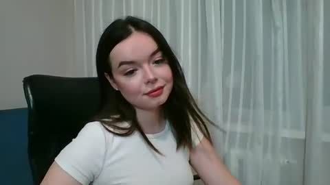 Emma  online show from 08-06-26, 06:21