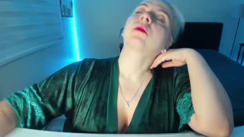 Winter Miracle online show from 11-23-25, 06:02