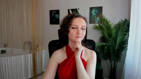 Snapshot of winterfairytale1 chatting on 02-17-25, 09:35 Amber online show from 02-17-25, 09:35