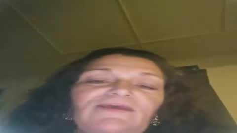 Snapshot of winterfresh69 chatting on 07-09-26, 03:54 Britni online show from 07-09-26, 03:54