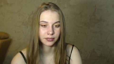 wira_witch online show from 02-17-25, 03:20