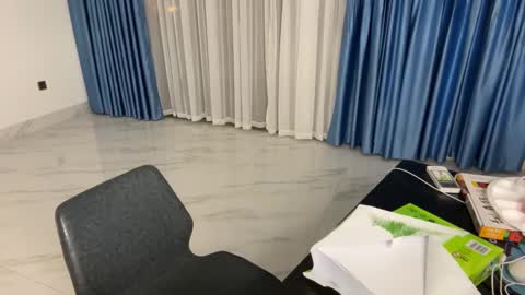 Nemo online show from 02-18-25, 01:33