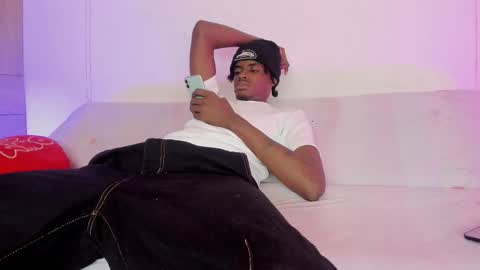 Wiz and Candy online show from 11-08-25, 11:36