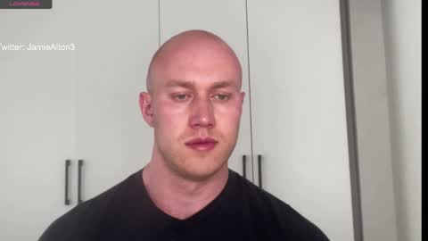 Snapshot of wlademarbergs chatting on 03-31-26, 06:36 Wlademar online show from 03-31-26, 06:36