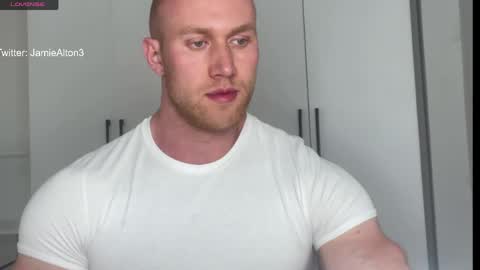 Snapshot of wlademarbergs chatting on 04-17-26, 04:26 Wlademar online show from 04-17-26, 04:26
