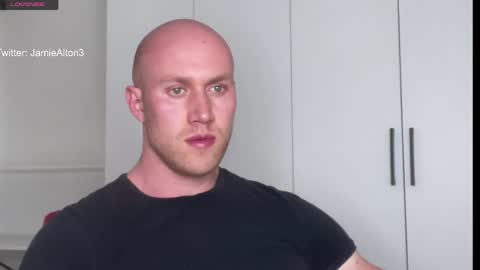 Snapshot of wlademarbergs chatting on 04-22-26, 06:42 Wlademar online show from 04-22-26, 06:42