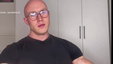 Snapshot of wlademarbergs chatting on 04-25-26, 05:10 Wlademar online show from 04-25-26, 05:10