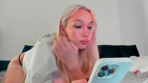 wladilia online show from 09-22-25, 08:33